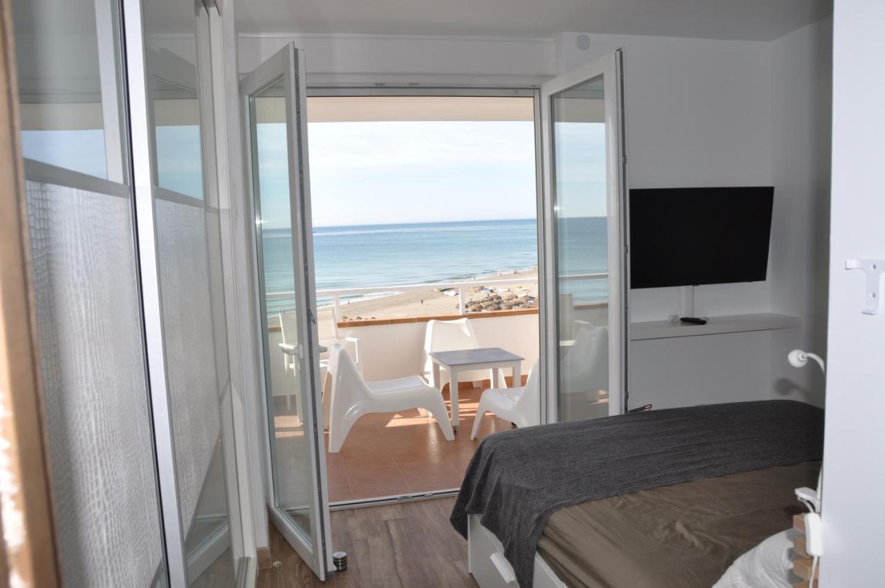 Magnifique Appartement Avec Une Incroyable Vue Sur Mer Torremolinos Luaran gambar