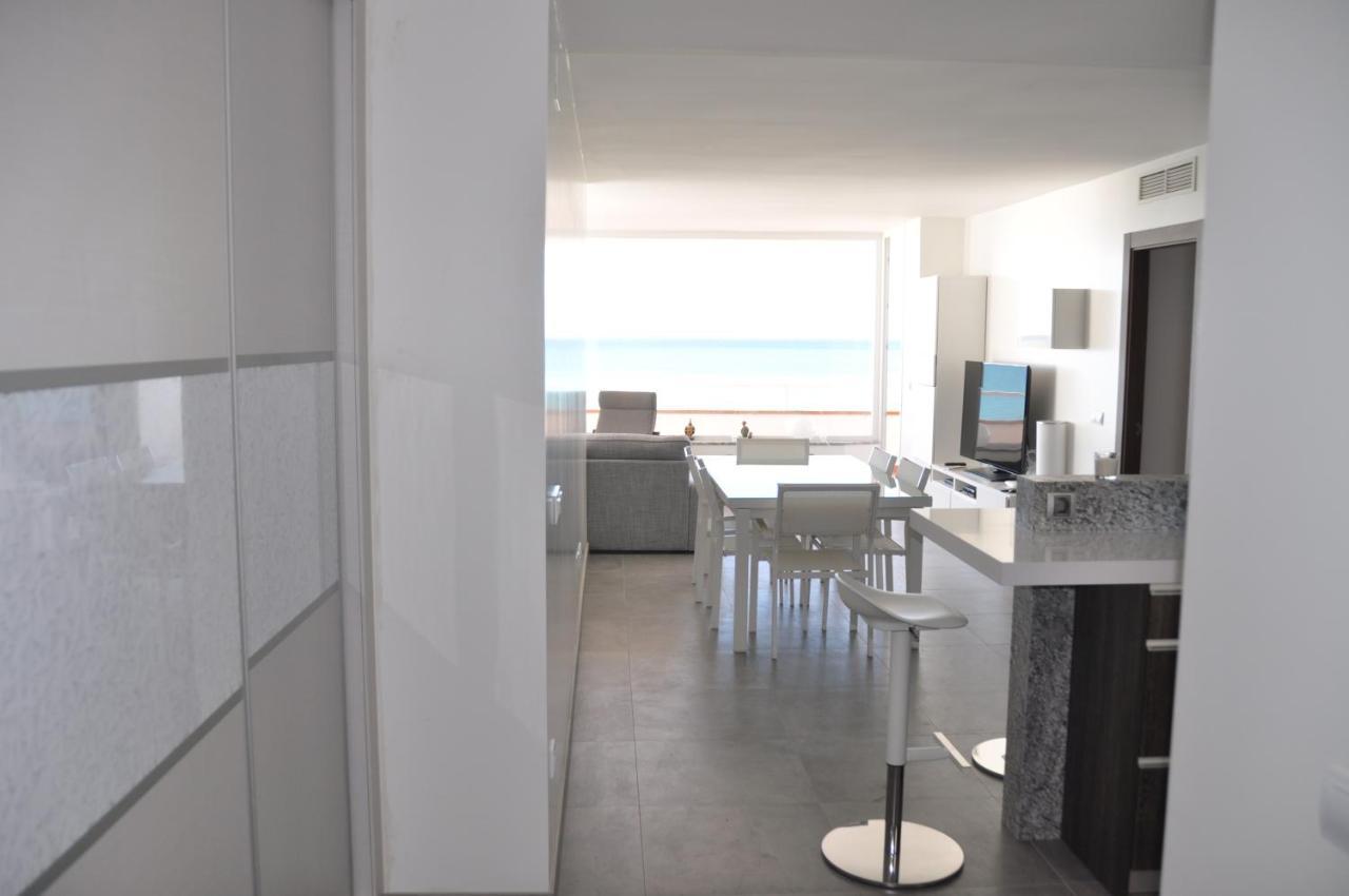 Magnifique Appartement Avec Une Incroyable Vue Sur Mer Torremolinos Luaran gambar